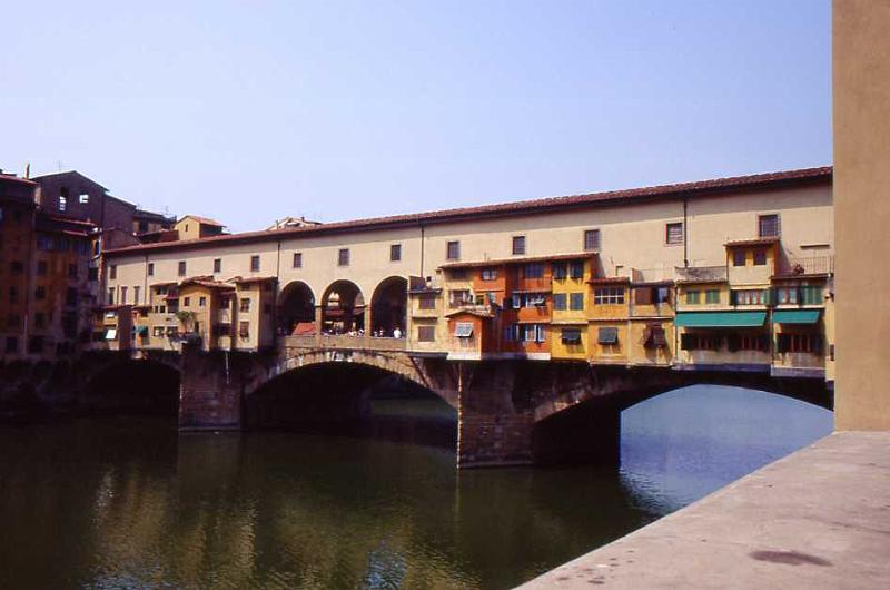 225-Firenze,Ponte vecchio,23 agosto 1989.jpg